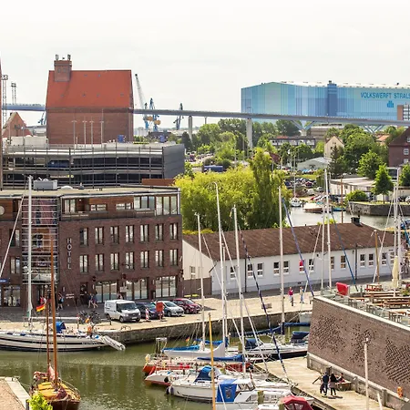 Kontorhaus 3* Stralsund